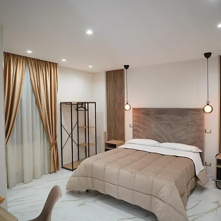 Redamare Hotel