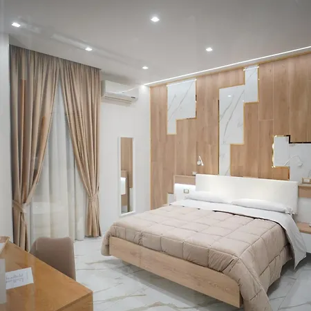 Redamare Hotel